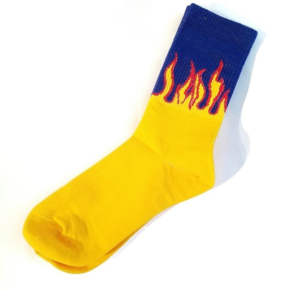 Dope 🔥 fire flames 🔥 ribbed grunge witchy socks - Picture 3 of 4